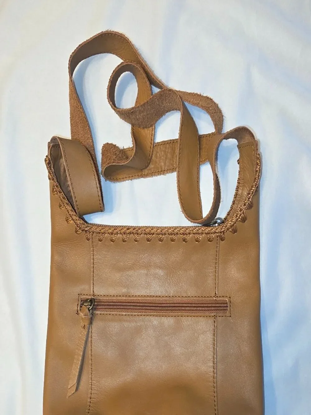 The Sak Asher Leather Crossbody Bag Neutral Tan Soft Strap Stitched Crochet Trim